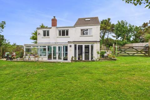 undefined, Treleigh, Redruth - Detached Cottage With Glamping Site