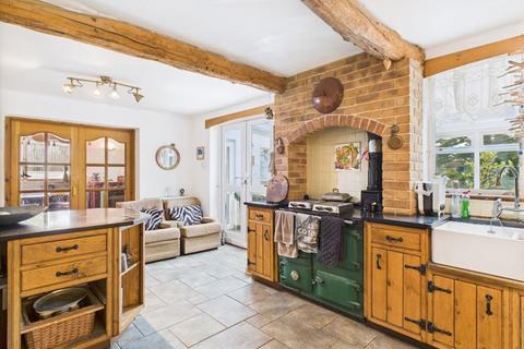 undefined, Treleigh, Redruth - Detached Cottage With Glamping Site