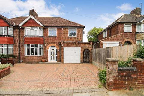 undefined, Lynwood Avenue, Luton LU2