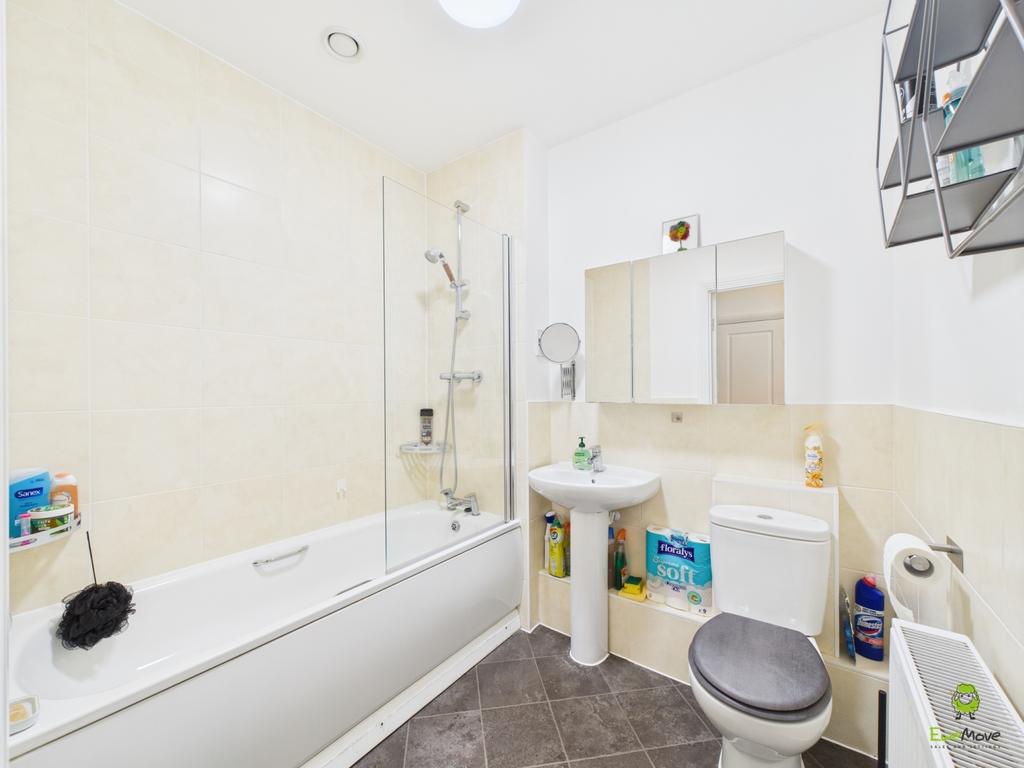 Presented by Nicoleta at Ewe Move Bexleyheath and D