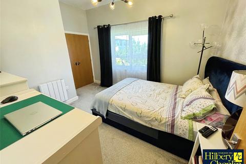 2 bedroom apartment for sale, Riverside Close, Romford, RM1