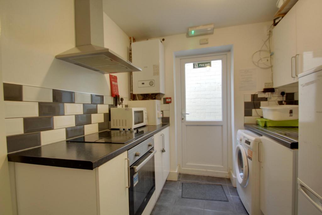 Share kitchen