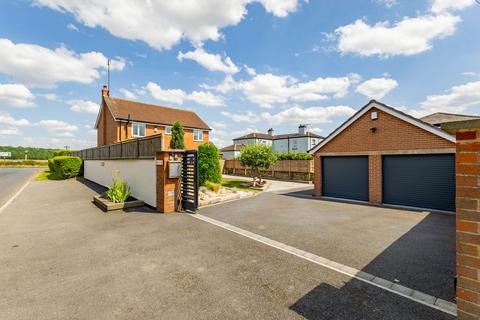 3 bedroom detached house for sale, Rigg Lane, Pontefract WF8