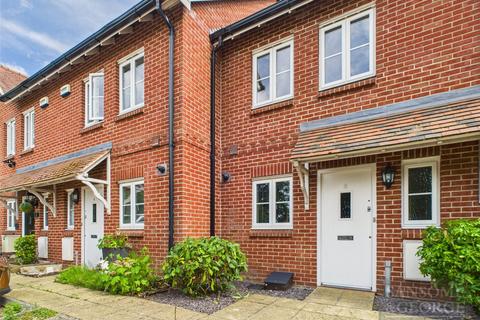 5 Breach Gardens, Sherfield On Loddon, Hook, RG27 0AW