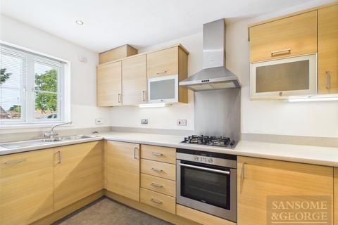 5 Breach Gardens, Sherfield On Loddon, Hook, RG27 0AW