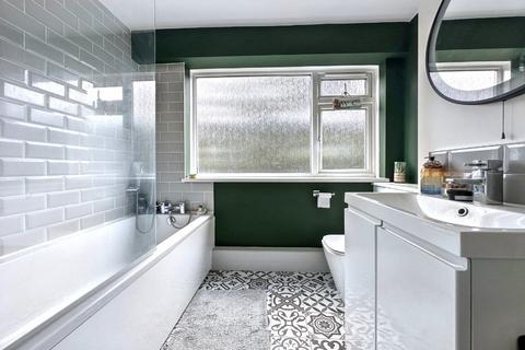 1 bedroom apartment for sale, Surrey Road, Bournemouth, BH4