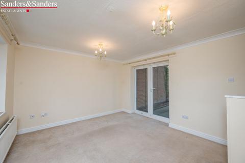 undefined, Plover Close, Alcester, B49
