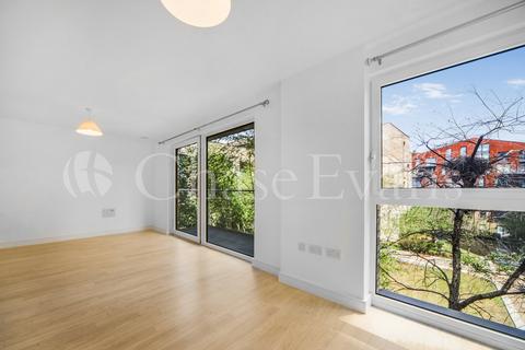 1 bedroom flat for sale, Copenhagen Court, Greenland Place, London, SE8