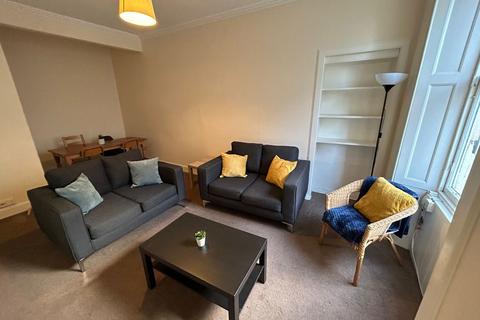 3 bedroom flat to rent, Home Street, Edinburgh, EH3