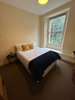3 bedroom flat to rent, Home Street, Edinburgh, EH3