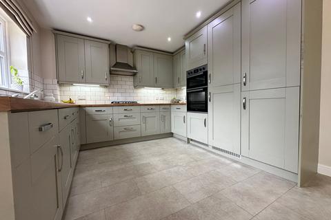 17 Cross Close, Houghton, Carlisle, CA3 0LQ