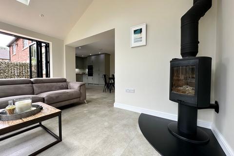 17 Cross Close, Houghton, Carlisle, CA3 0LQ