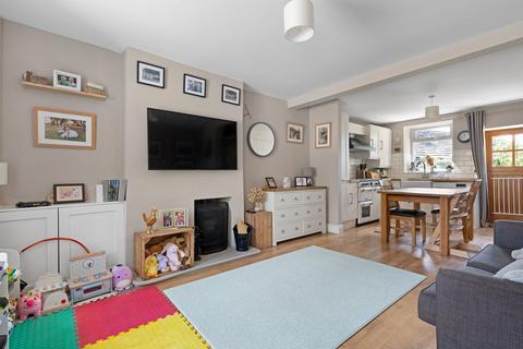 2 Beeston Mount, Bollington, Macclesfield, SK10 5QY