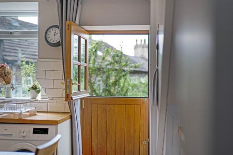 2 Beeston Mount, Bollington, Macclesfield, SK10 5QY