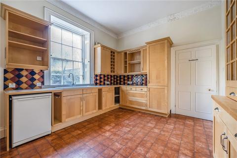 2 bedroom maisonette for sale, St. James's Square, Bath, Somerset, BA1