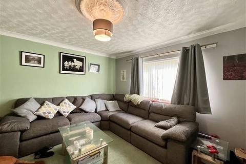 1 Ballifield Rise, Sheffield, S13 9HU