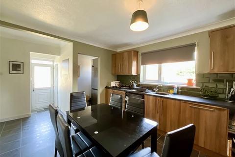 1 Ballifield Rise, Sheffield, S13 9HU