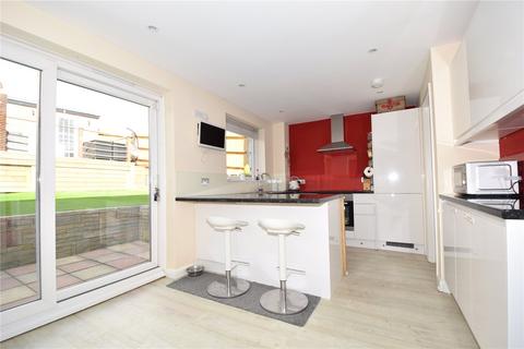 9 Hazel End, Swanley, BR8 8NU