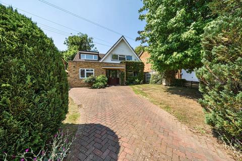 4 bedroom detached house for sale, Brookdene Drive, Northwood, Middlesex