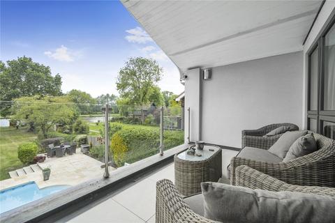 5 bedroom detached house for sale, The Warren, Caversham, Reading
