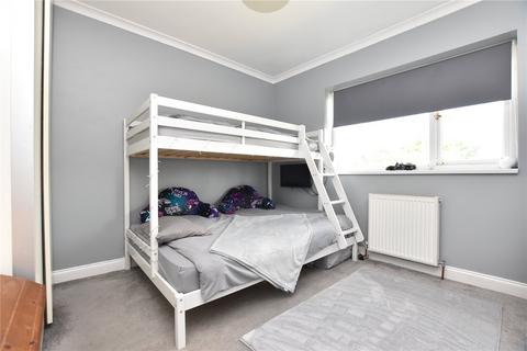 21 Smithy Lane, Tingley, Wakefield, WF3 1QG