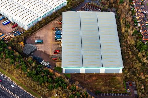 Distribution warehouse to rent, Cheaney Dr Northampton NN4 5FB