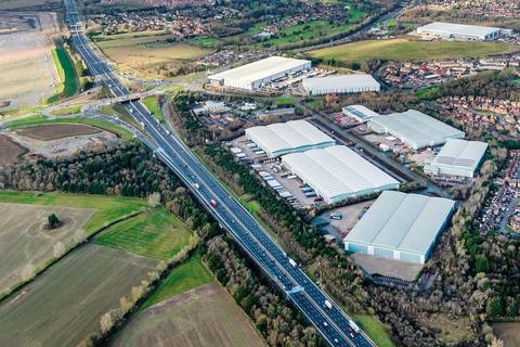 Distribution warehouse to rent, Cheaney Dr Northampton NN4 5FB