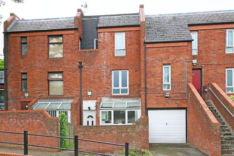 19 Felmersham Close, London, SW4 7EU