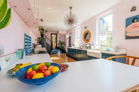 5 bedroom semi-detached house for sale, Vale Road, Ramsgate CT11