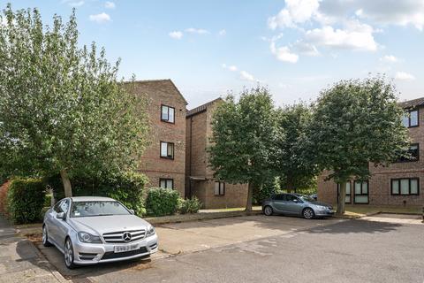 27 Jefferson Close, London, W13 9XJ