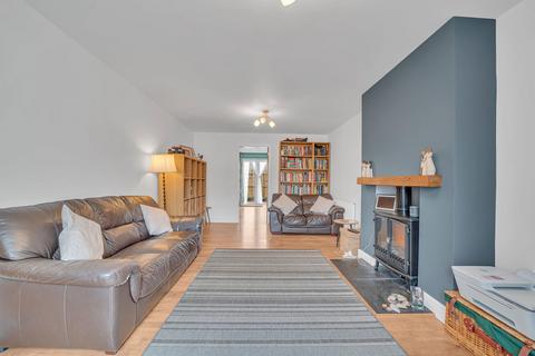 27 Mclellan Gardens, Dalbeattie, DG5 4BX