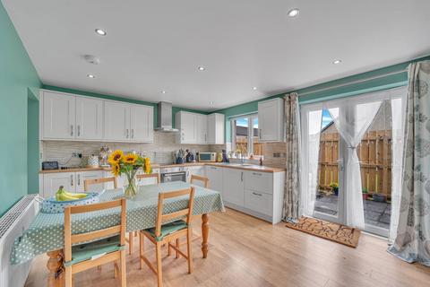 27 Mclellan Gardens, Dalbeattie, DG5 4BX