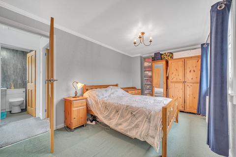 27 Mclellan Gardens, Dalbeattie, DG5 4BX