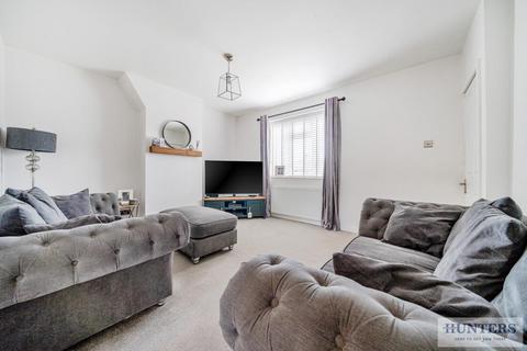 3 bedroom end of terrace house for sale, Willow Road, Dartford