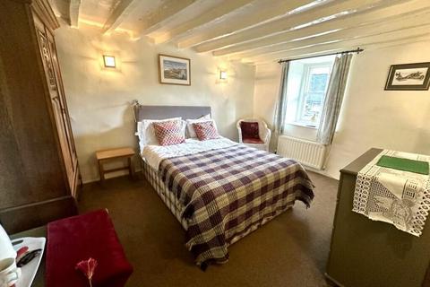 Ty Seren Meyrick Street, Dolgellau, LL40 1LN