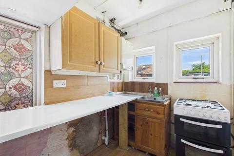 3 bedroom end of terrace house for sale, Hartland Road, Gloucester, Gloucestershire, GL1
