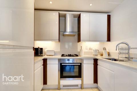 24 Jepson Drive, Stone, Dartford, DA2 6FR