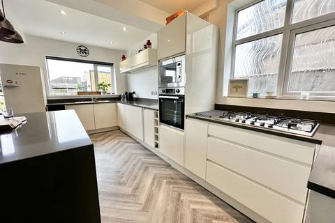 40 Castle Avenue, Poulton-le-fylde, FY6 7NW