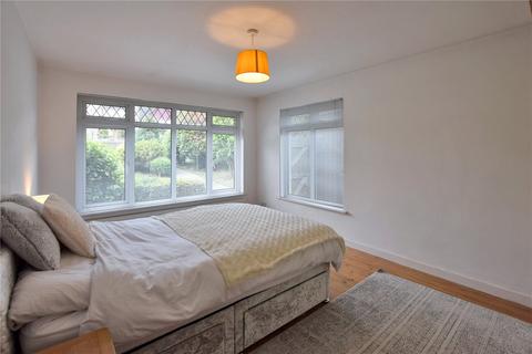 27 Highfield, Northam, Bideford, EX39 1BB