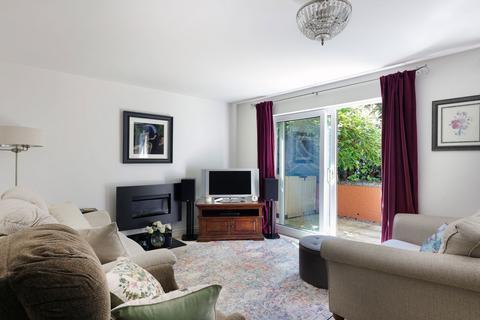 undefined, Chase Avenue, Cheltenham GL52