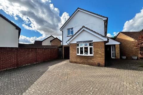 4 bedroom detached house for sale, Barlows Reach, Chelmsford CM2