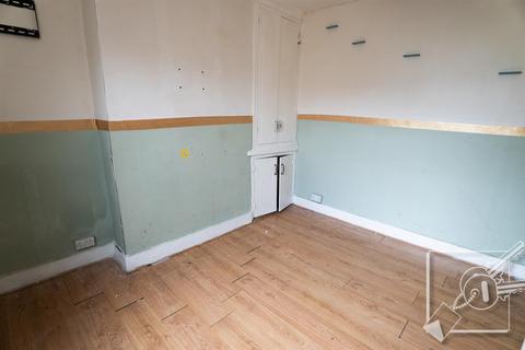 2 bedroom terraced house for sale, Cutmore Street, Gravesend