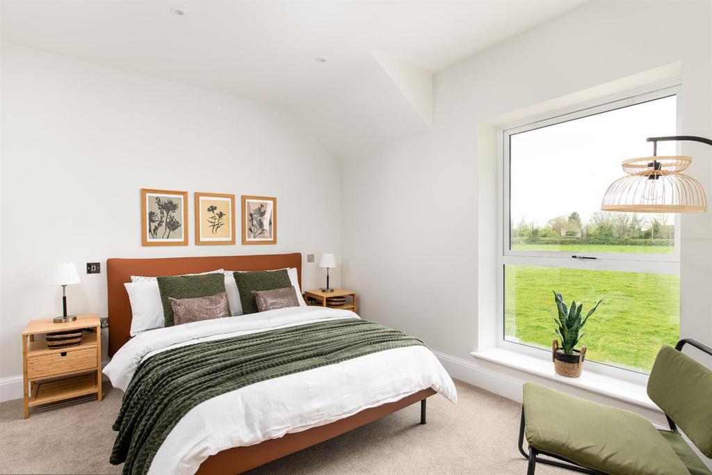 Bedroom3 1.jpg