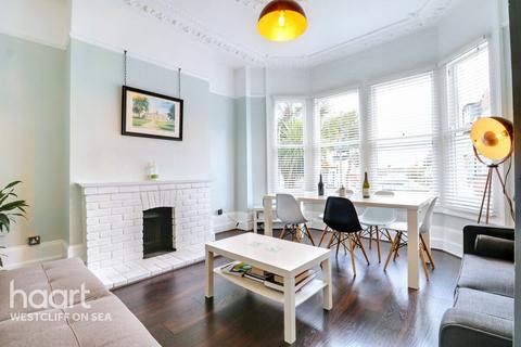 2 bedroom flat for sale, Westcliff Avenue, Westcliff-On-Sea