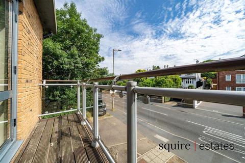 2 bedroom apartment for sale, Lawn Lane, Hemel Hempstead, HP3