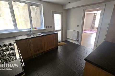 Penrhys Road, Ystrad, Pentre CF41