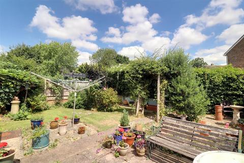 28 Bath Road, Kings Stanley, Stonehouse, GL10 3JH