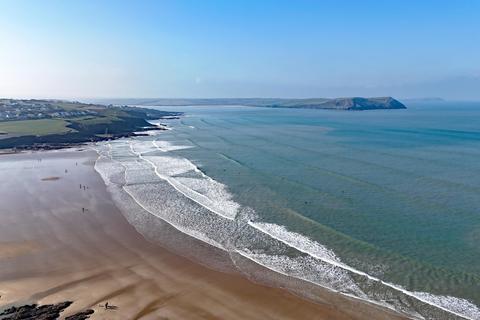 6 bedroom detached house for sale, Whins, New Polzeath