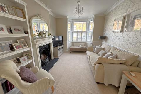 25 Avenue Road, Winslow, Buckingham, MK18 3DH