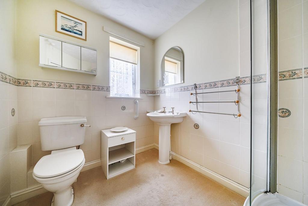 Ensuite.jpg